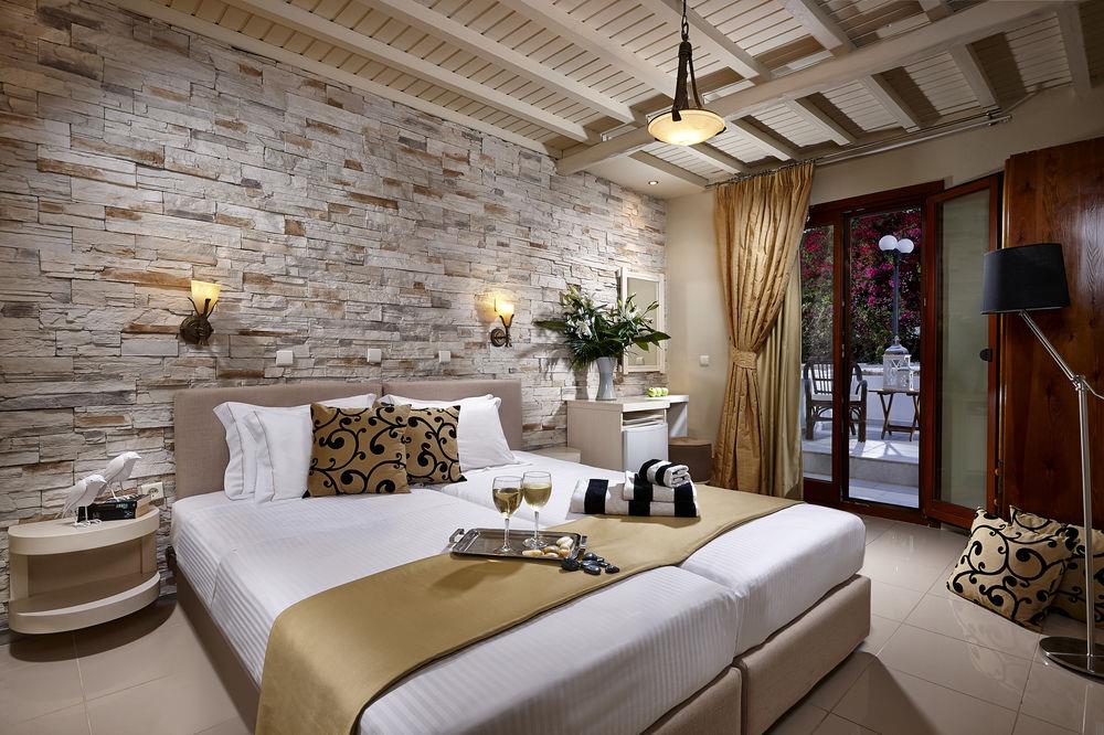 Superior Double Room, Garden View