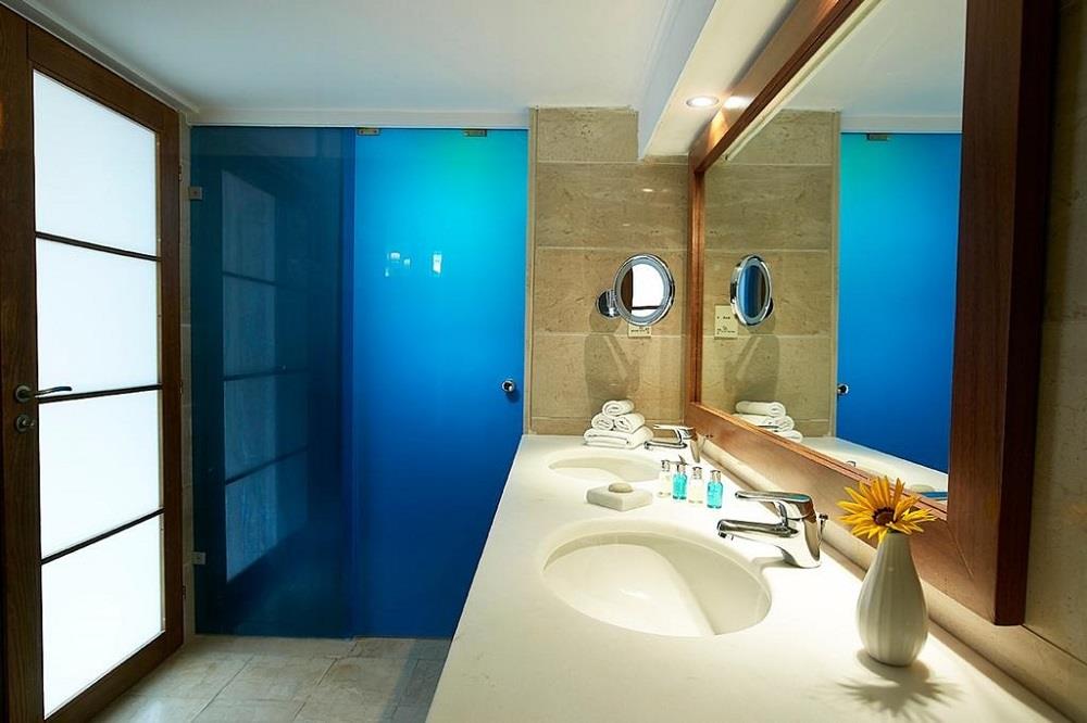 bathroom -  Classic Studio Private Pool Sea View