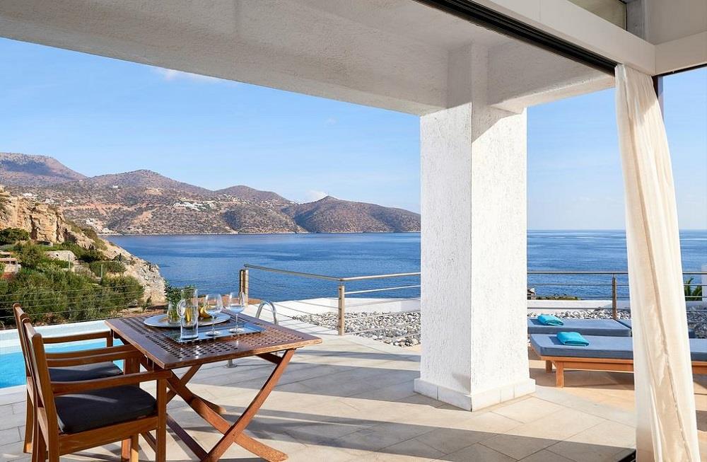 Classic Suite Private Pool Sea View