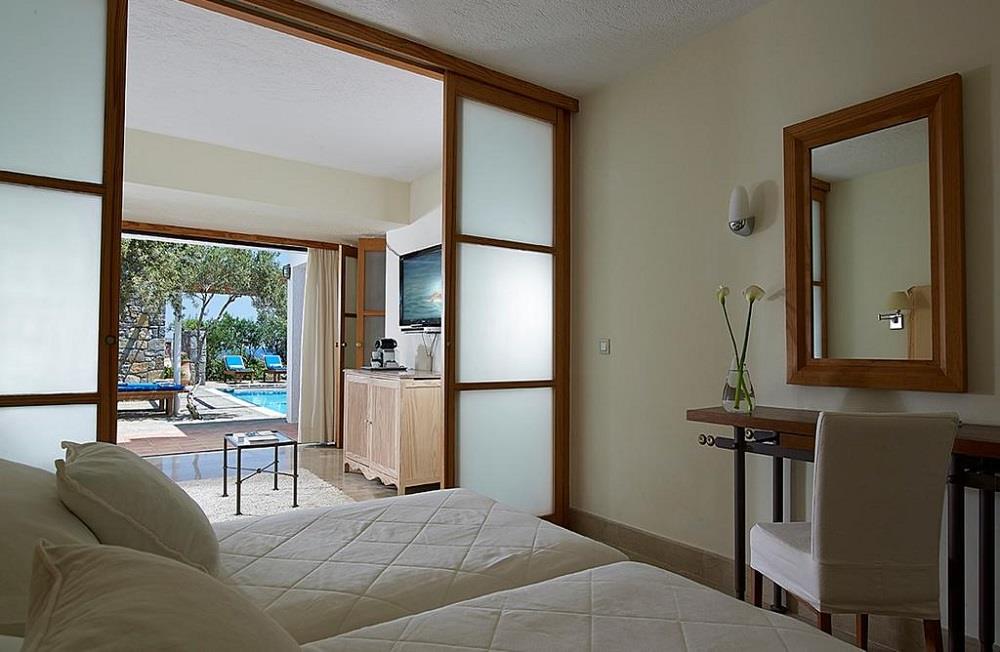 Superior Family 2 Bedroom Suite with Sea View - Pr