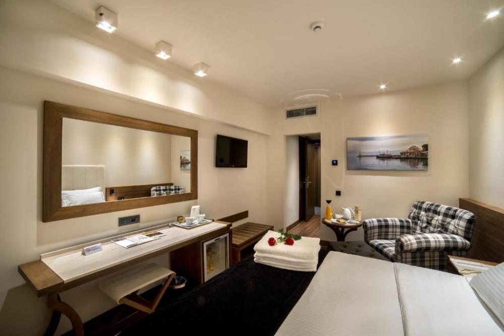 Superior Double or Twin Room2