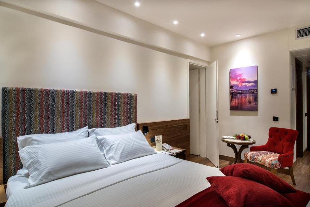 Superior Family Room