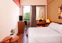 0003_akali-hotel-pool-view-1