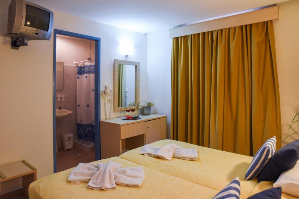 rhodes-hotel-amaryllis-reception-interior-rooms-2-