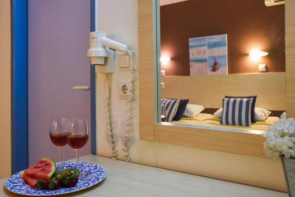 rhodes-hotel-amaryllis-reception-interior-rooms-2-