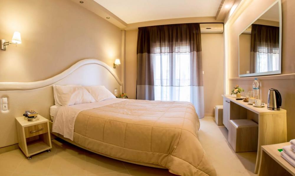 Penelope-Hotel-Standard-Double-Room-1024x613