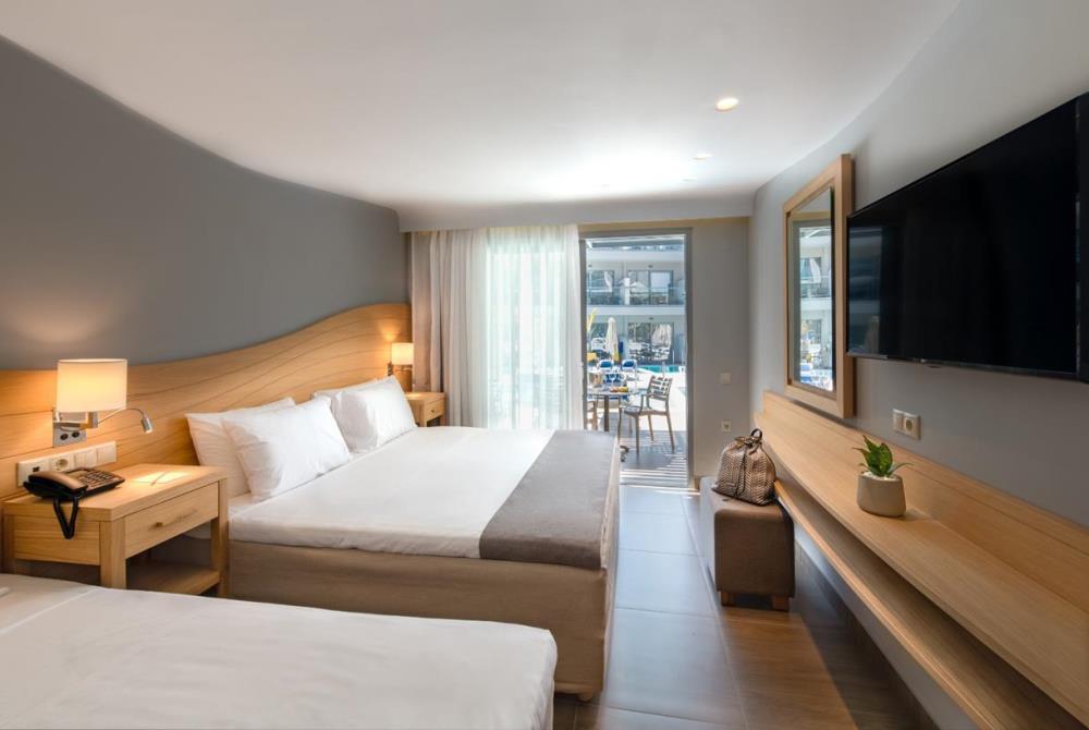 lyttos-beach-double-room-ind-pool