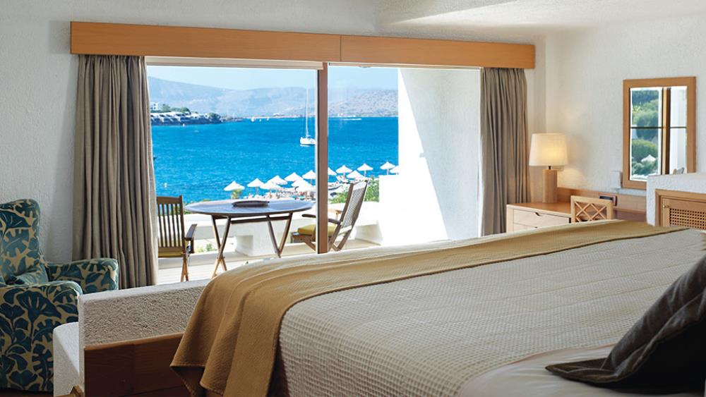 EloundaKokotos223607V.Paterakis981x552