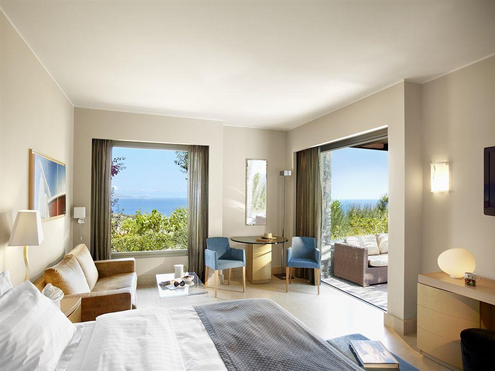 Junior Suite, Pool Access, Sea View