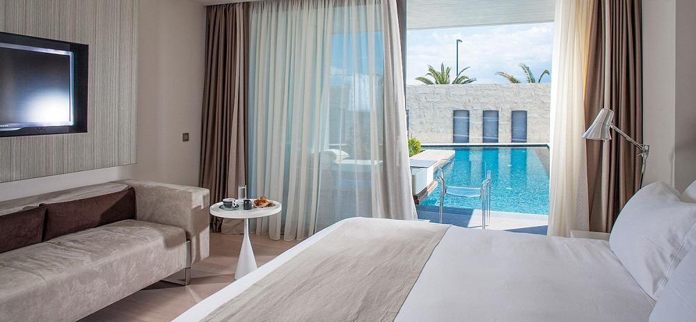 pool signature suite