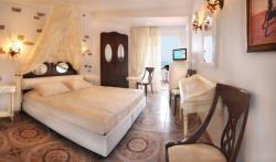 SUPERIOR DOUBLE ROOMS r