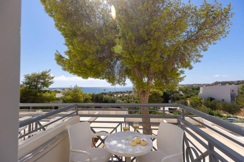 AlmyraBeach-rooms-13