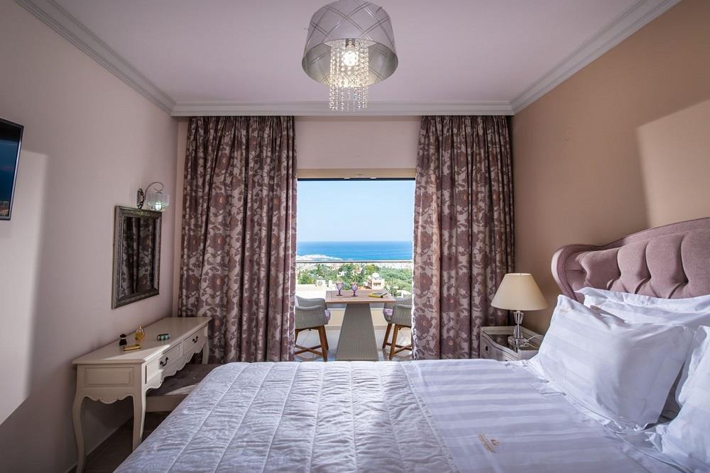 2 Bedroom + 2 Bathroom Suite - Sea View