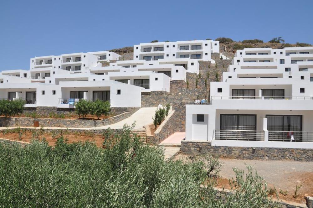 Exterior4