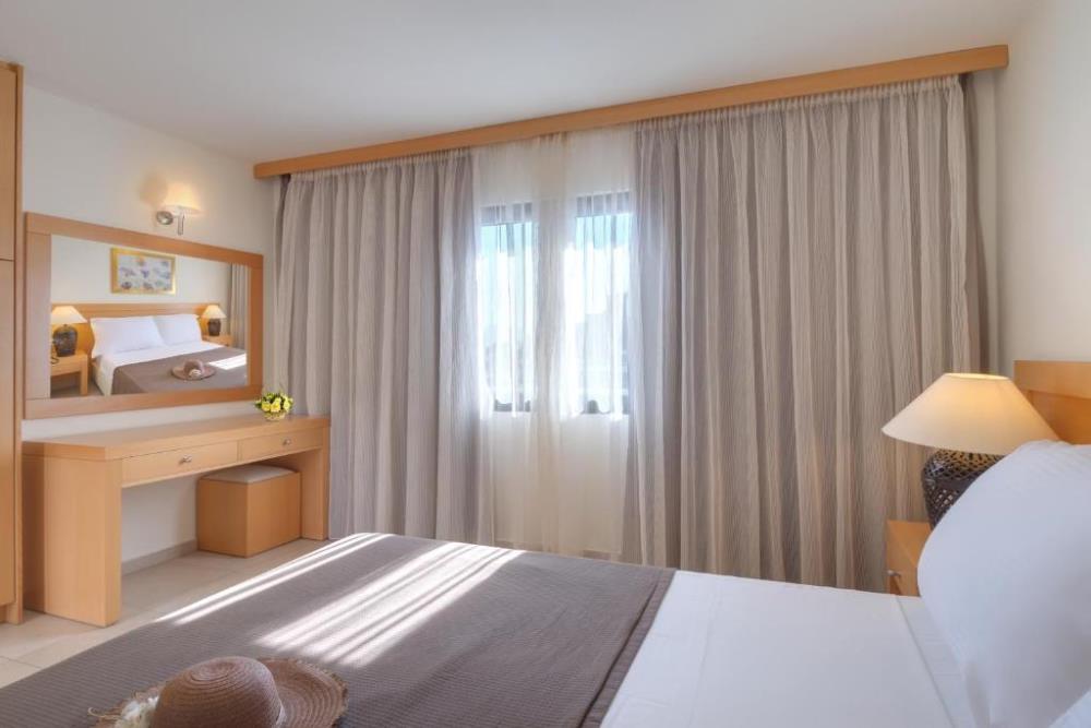 Superior Double or Twin Room3