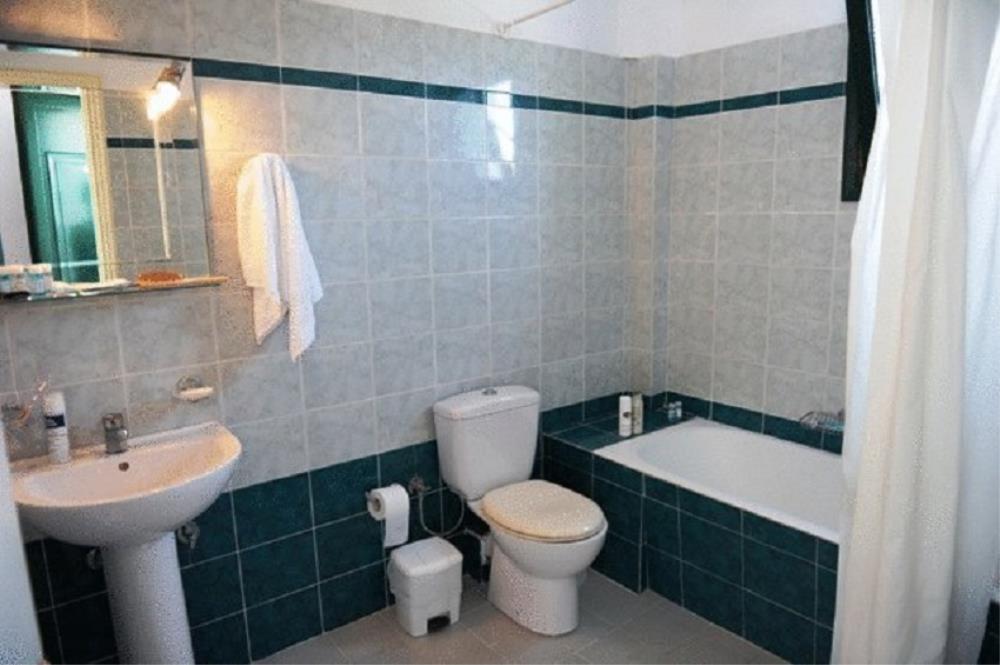 bathroom - standad room
