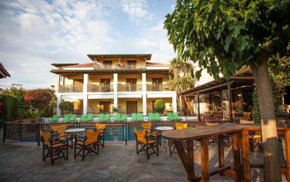 18558726-1490841560967243-189942191626721002-o_ori