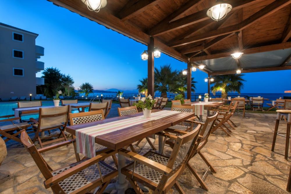 windmill-bay-bar-restaurant-4-1024x683