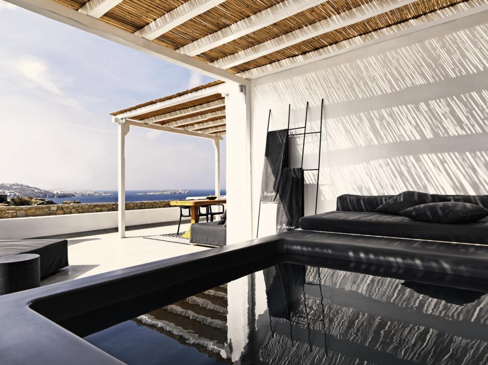 Bohemian Sunset & Sea View Suite Outdoor Hot Tub 0