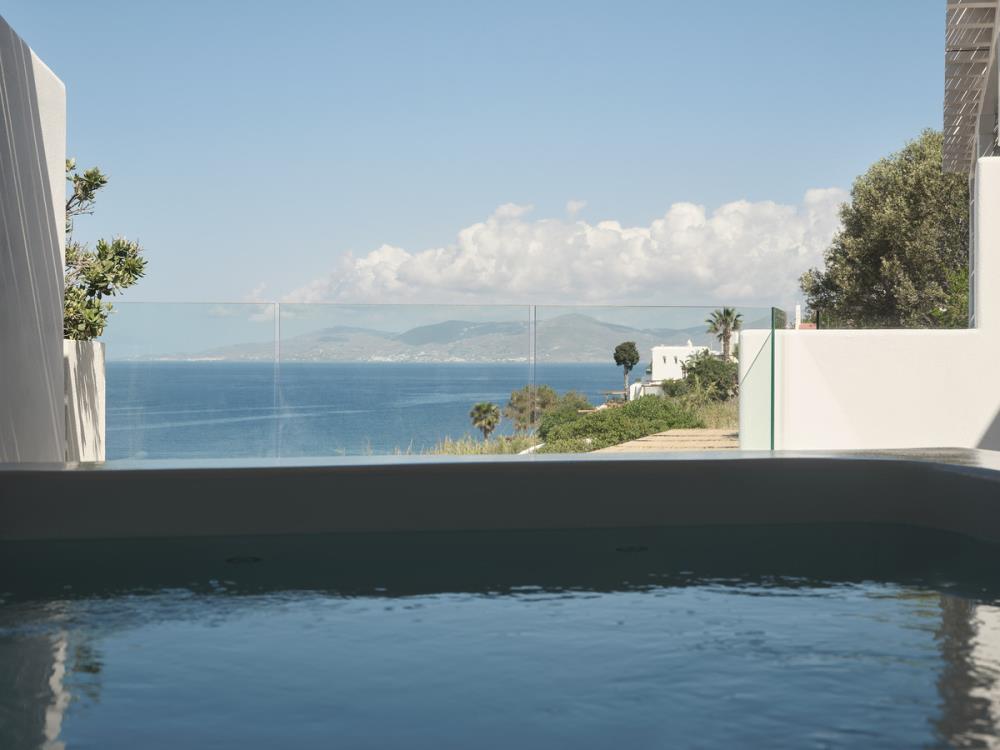 Honeymoon Sunset & Sea View Suite with Outdoor Hot