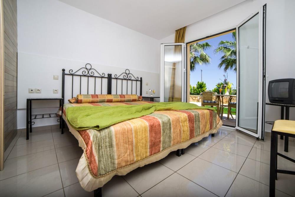 Superior-Apartment-Pic1-scaled