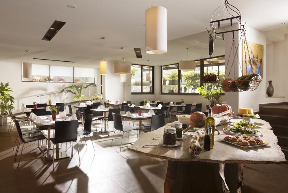 Residence-Dinner-Buffet-tablet