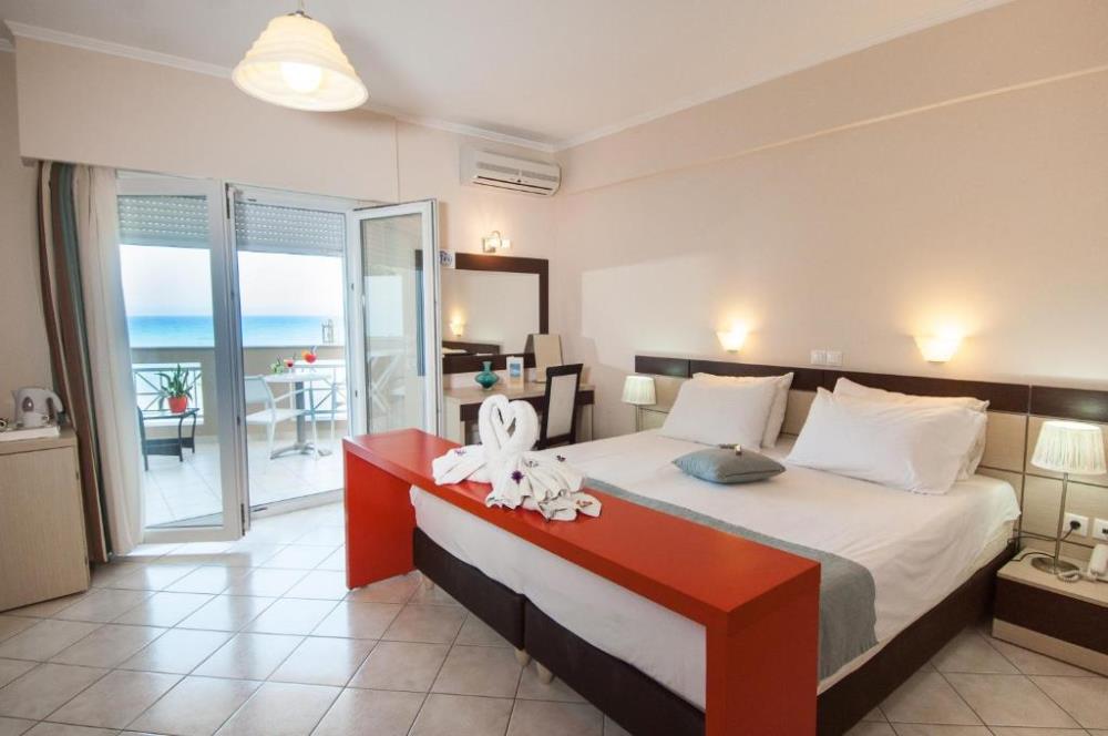 Deluxe Double or Twin Room with Sea View