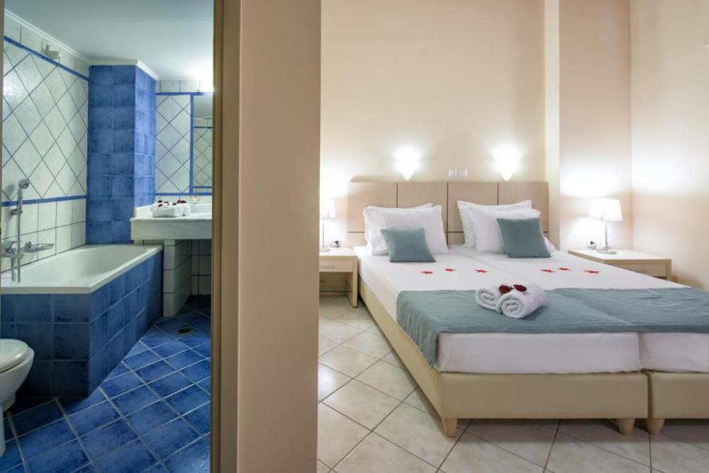 Twin Room with Garden View3