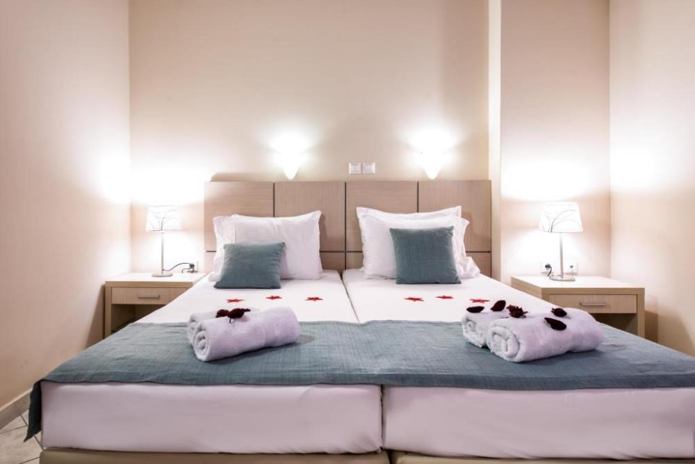 Twin Room with Garden View2