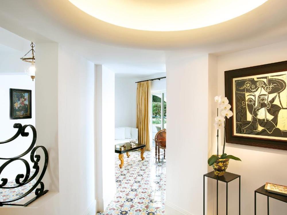 Three-Bedroom Villa2