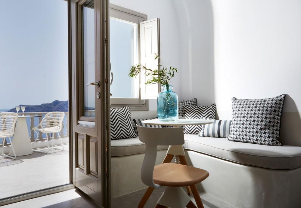 EXECUTIVE_CAVE_SUITE_WITH_PRIVAT_7005