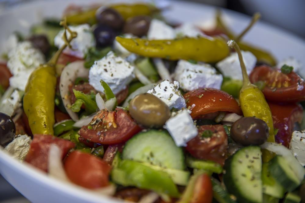 Restaurants & Bars 11