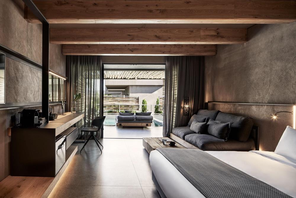 061-W-room-example-suite-deluxe-garden-view-elegan