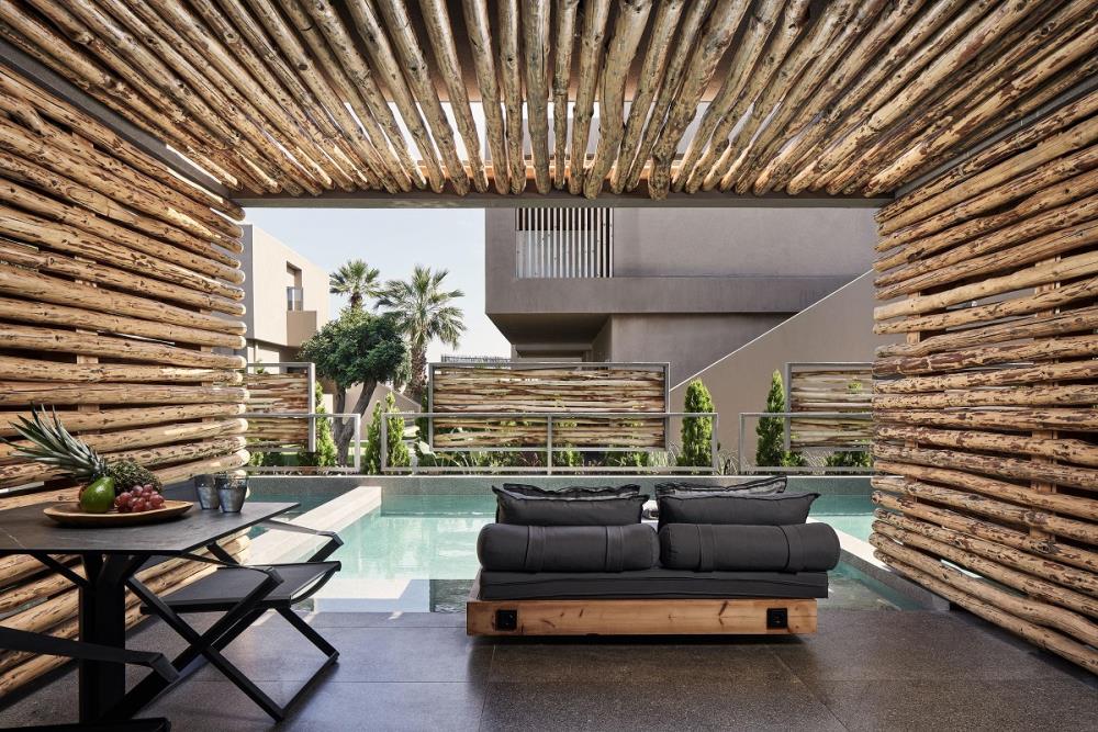 066-W-room-example-suite-deluxe-garden-view-elegan