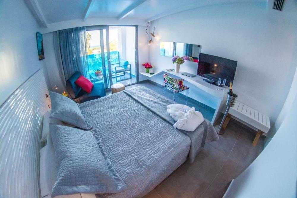 Superior Design Double Room