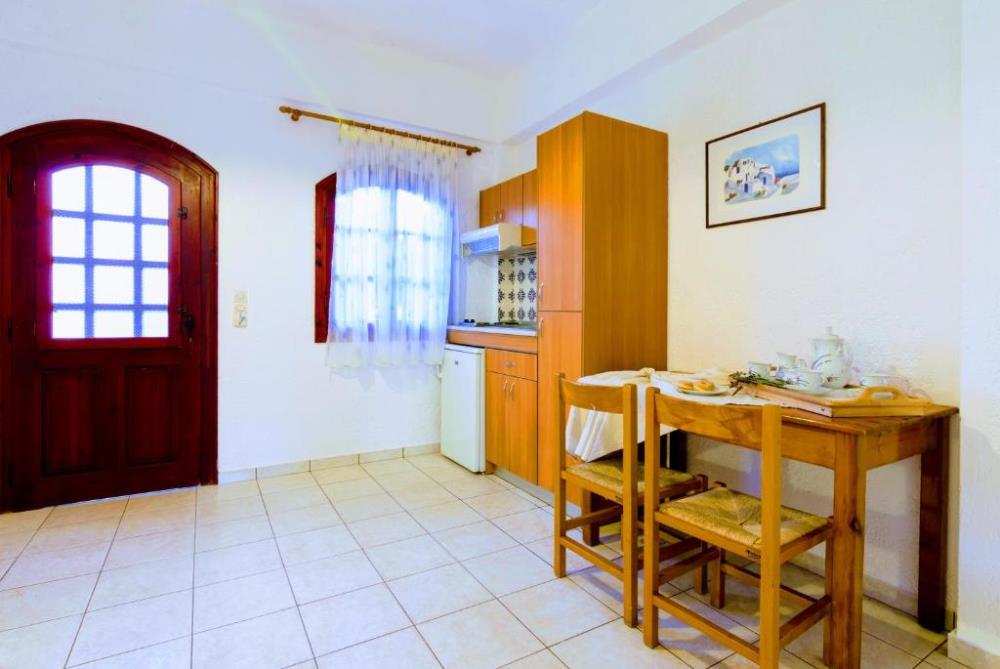 One Bedroom Apartment4