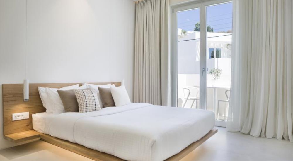 Suite Full Frontal Sea View