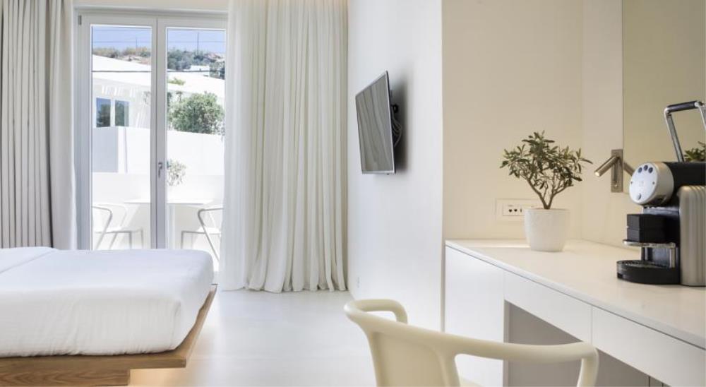 Suite Full Frontal Sea View