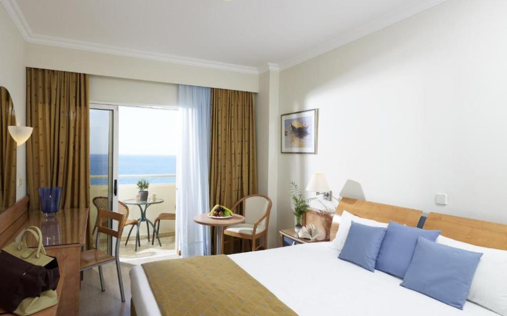 Twin Room Sea View