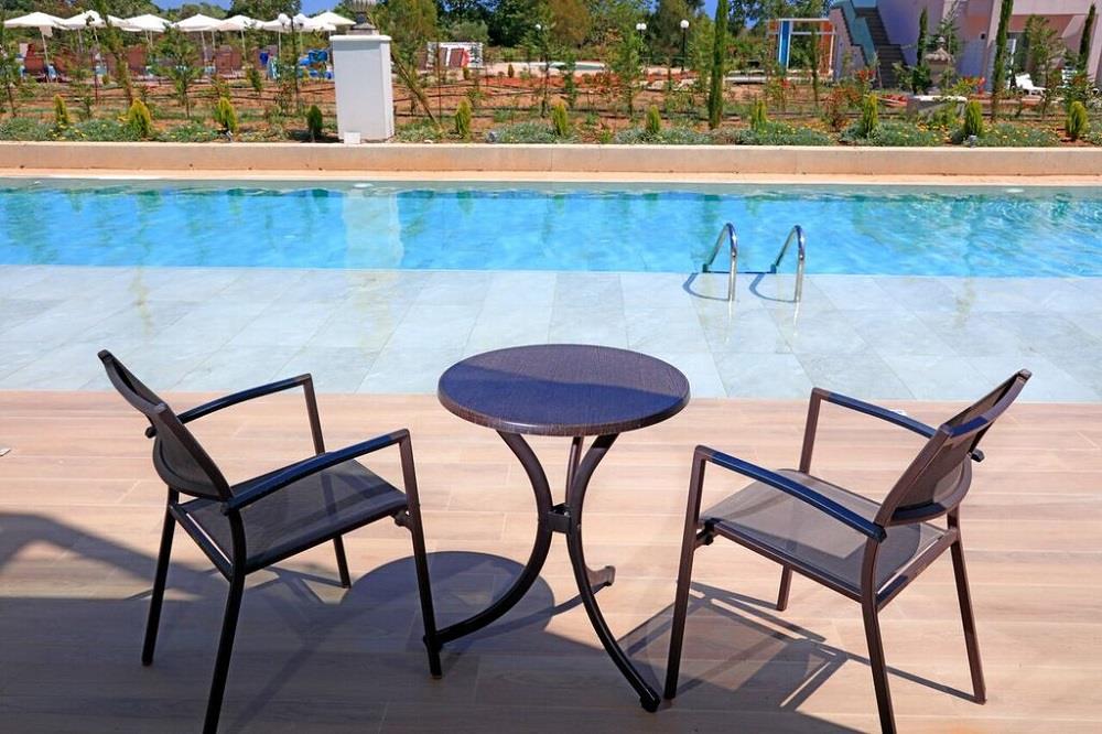 terrace pool