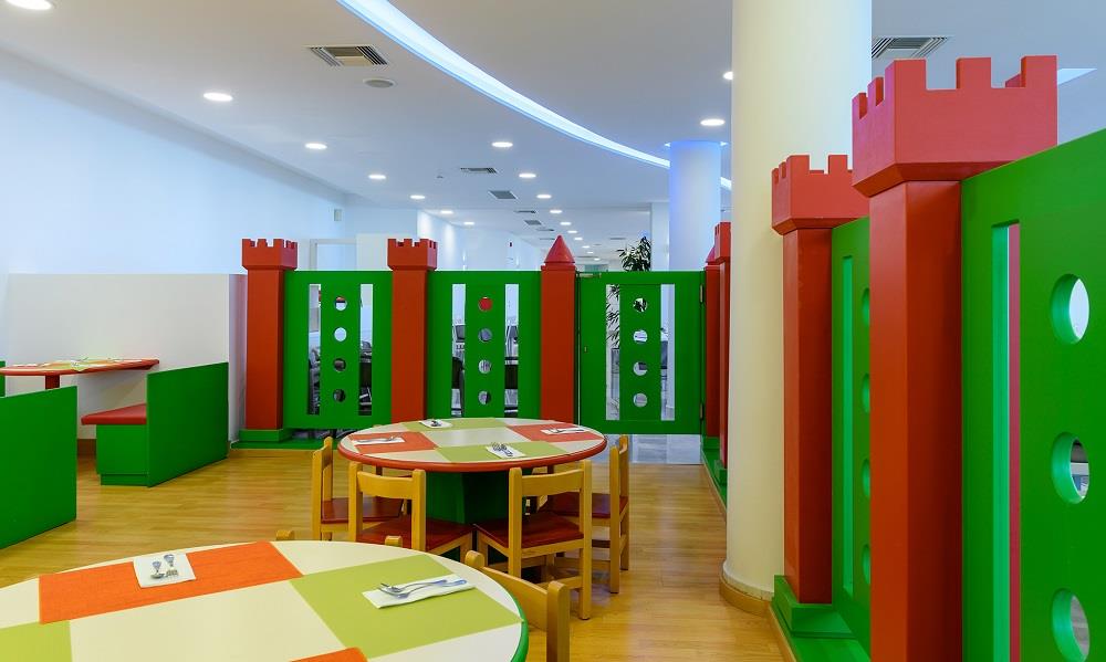 kid's restaurant